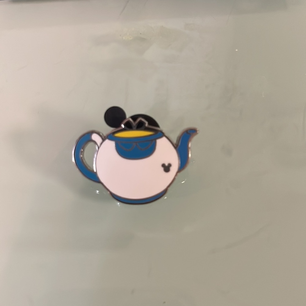 Disney Alice Hidden Mickey Pin